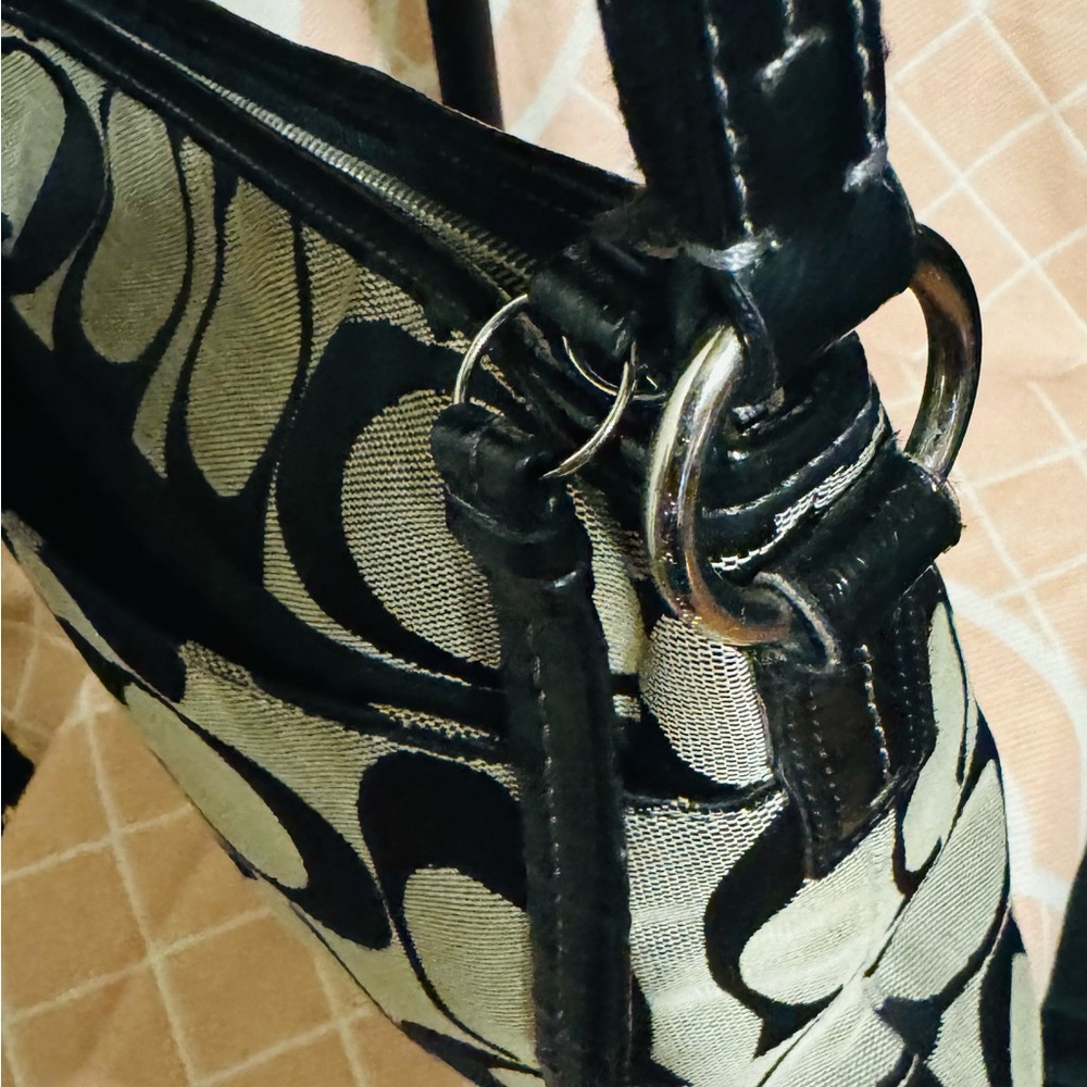 Coach Signature Black and Gray Crossbody Bag - Picture 3 of 4